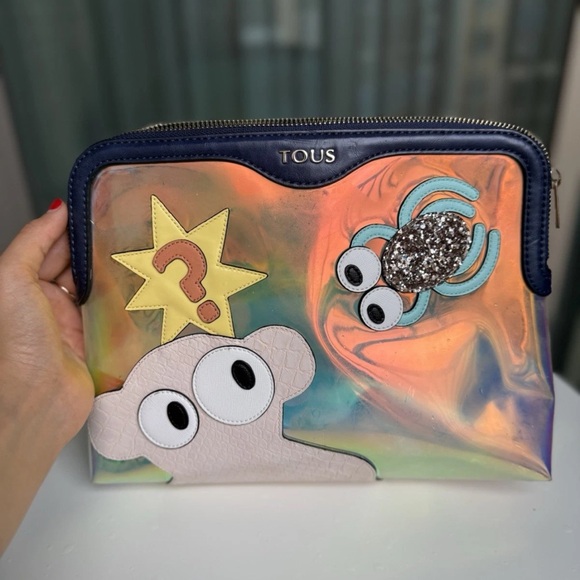 Rare TOUS Compliments Holographic Pouch – Limited Edition Character Design - Picture 1 of 13